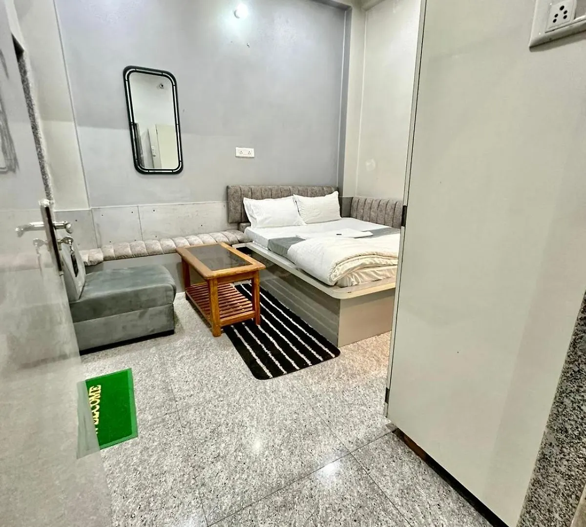 Hotel Pgh, Varanasi ! Fully-Air-Conditioned Hotel At Prime Location With Wifi- Availablity, Near Kashi Vishwanath Temple And Ganga Ghat, Luxurious Rooms