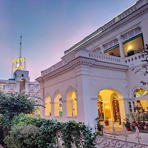 Surya, Kaiser Palace **** Varanasi
